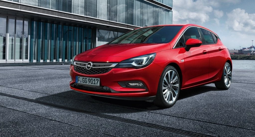 Ανακαλούνται Opel Astra για ενδεχόμενο πρόβλημα στα φρένα